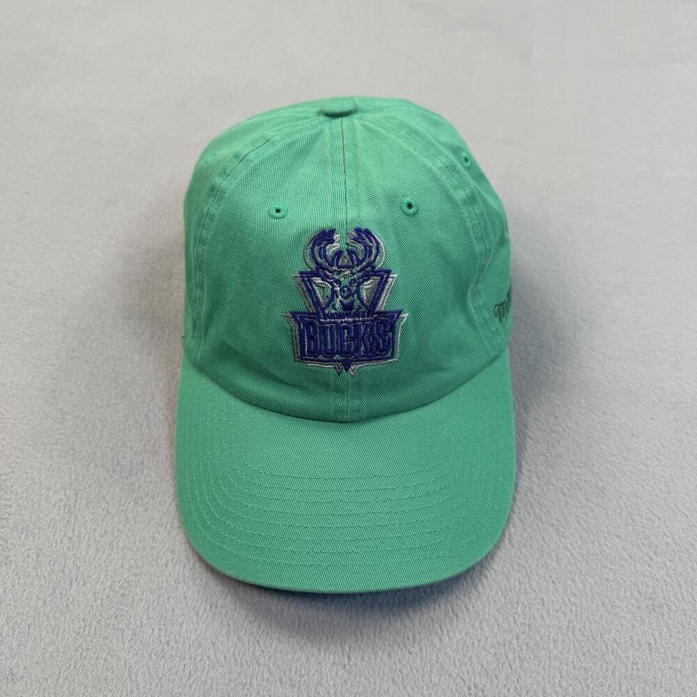 Milwaukee Bucks Hat Cap Strap Back Mens One Size Green NBA Mitchell & Ness